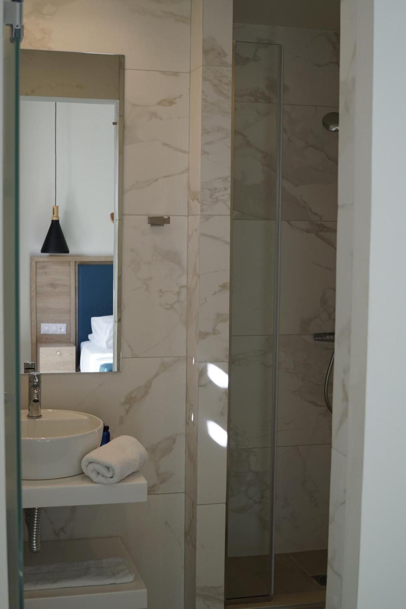 Cavos Bay Hotel & Studios Арменистис Экстерьер фото