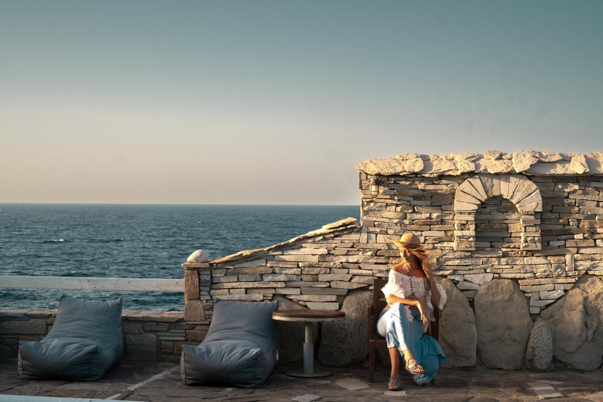 Cavos Bay Hotel & Studios Арменистис Экстерьер фото