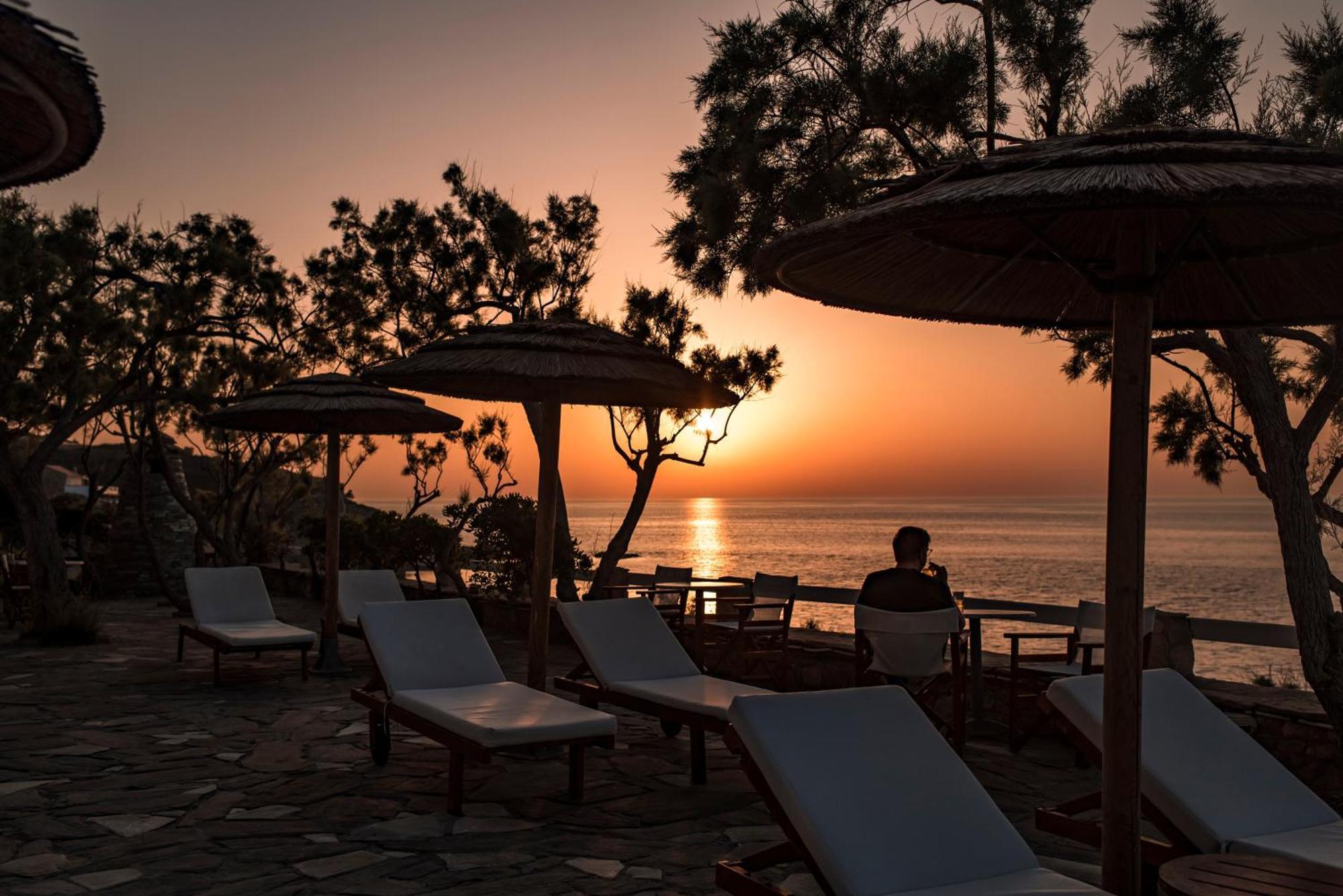 Cavos Bay Hotel & Studios Арменистис Экстерьер фото